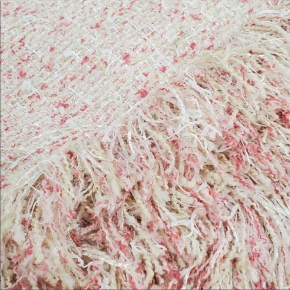 🌸Adorable Tweed Dress🌸 - Picture 4 of 8